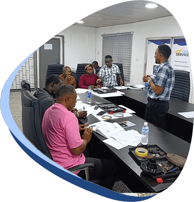 Folifod team in a technical training room