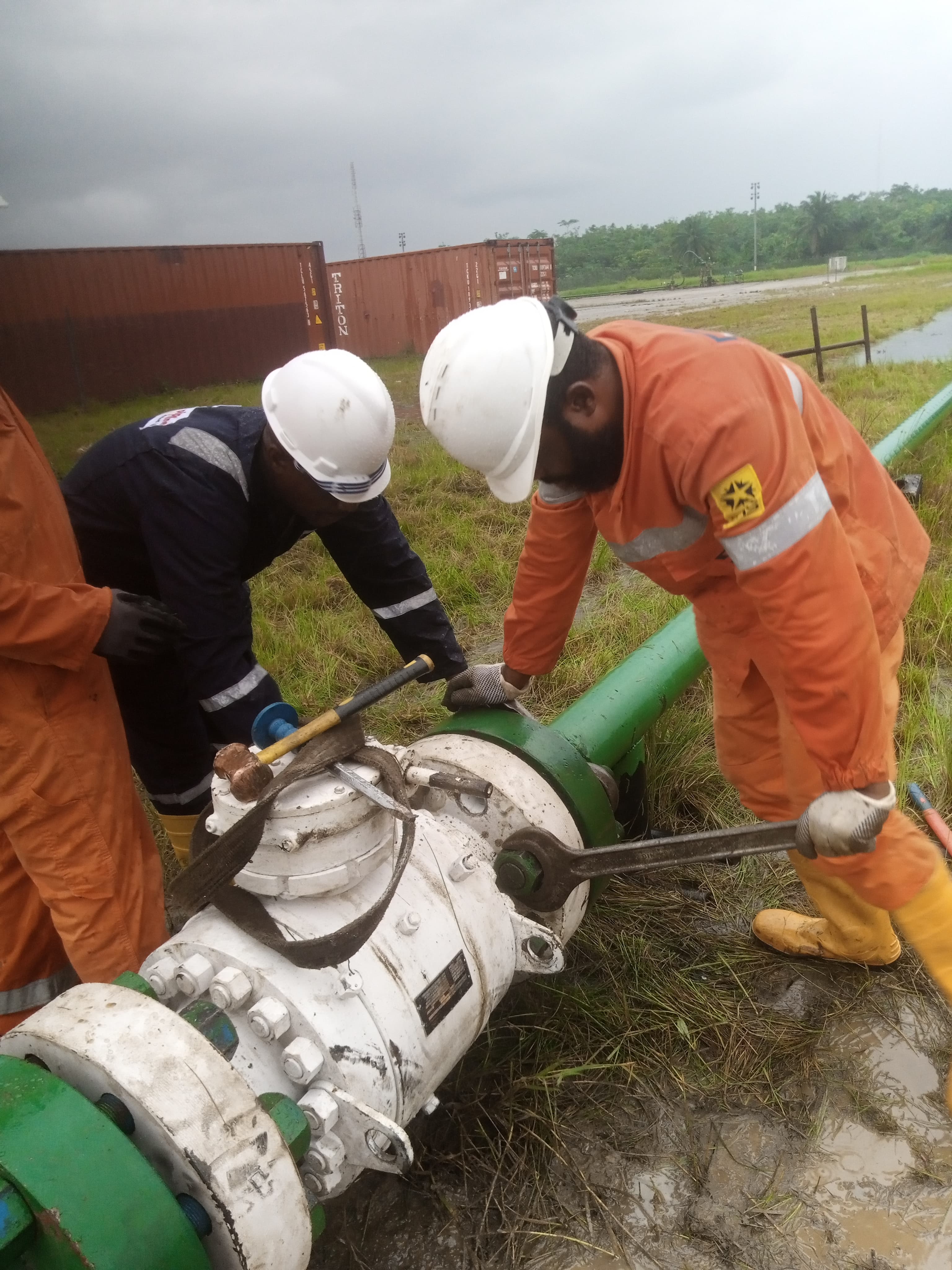 Emergency Flowline Leak Repair and Replacement of 6'' x 2500# Isolation Ball Valve for Utor – Well 32T gallery image
